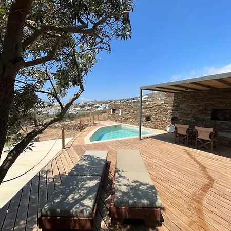 Prasini Agios Sostis (Tinos)