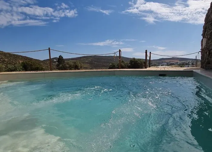 Prasini * Agios Sostis (Tinos)