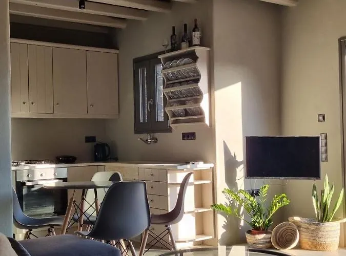 Prasini * Agios Sostis (Tinos)