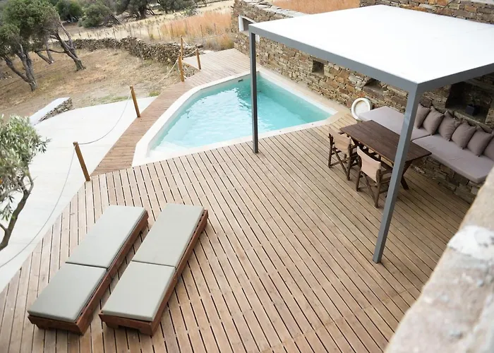 Prasini Agios Sostis (Tinos)